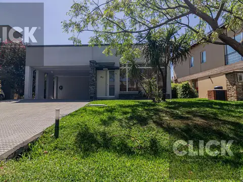 Casa 4 ambientes en Venta en barrio cerrado Altos de Hudson II, Berazategui