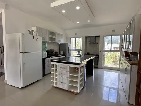 CASA EN VENTA, EL MORO, ACEPTA PROPIEDAD MORENO, MERLO