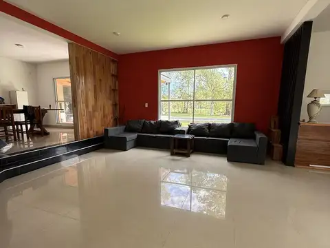 Casa Monoambiente con 3 baños