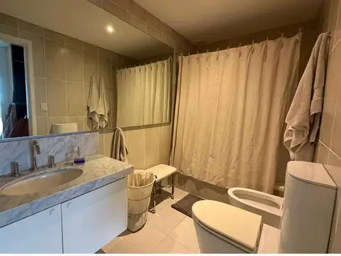 Departamento en Alquiler con 2 cocheras