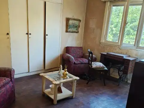 Depto Tipo Casa 4 ambientes con 1 baño