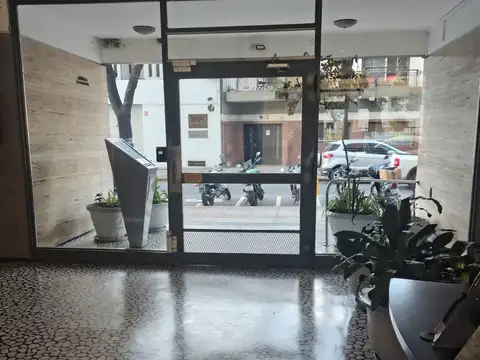 Donado 800, Piso 1