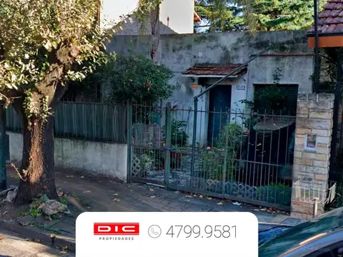 Jose Ingenieros al 2900 entre Pedro Goyena y Juan B Justo