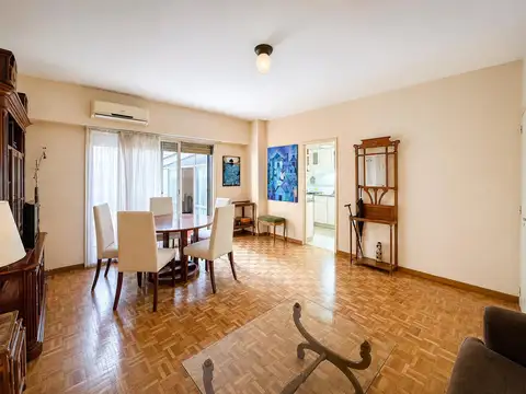 Departamento Venta 5 Ambientes con patio en Colegiales