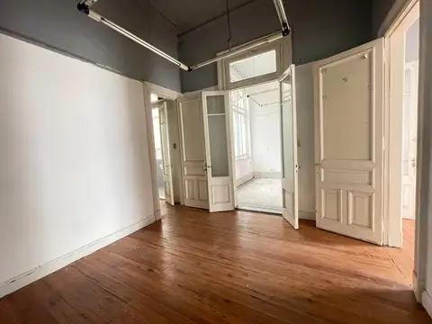 Departamento 6 ambientes con 2 baños