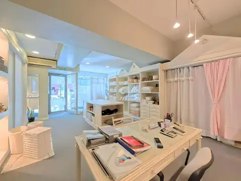 Local en Venta 43 años