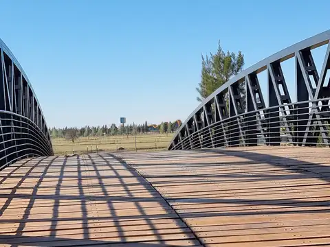 Los Pasos Golf Avenida San José De Calasanz 9500