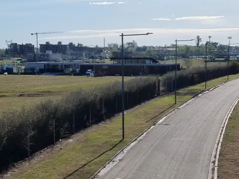 RETASADO, LOS PASOS GOLF ó LOS PASOS 2 terreno 830m2 FRENTE SUR, central, NO ES PERIMETRAL, CUOTA DE OBRA PAGADA