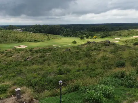 Terreno en venta -Frente golf - Estancia La Paz