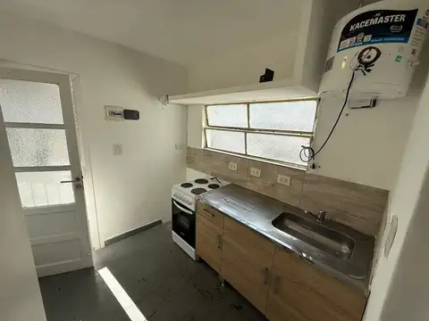 Depto Tipo Casa en Alquiler de 1 dormitorio