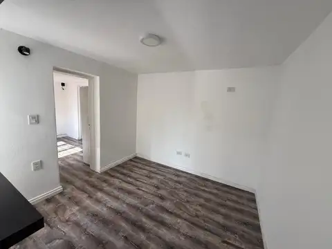 Depto Tipo Casa en Alquiler en San Fernando, $ 550.000