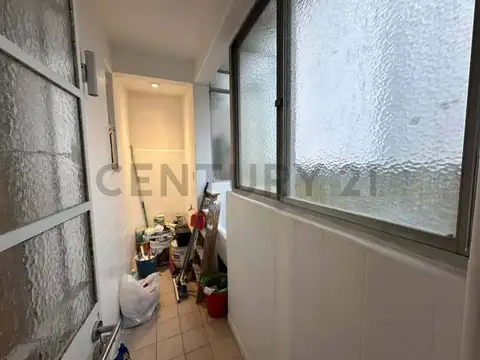 Departamento en Venta en Plaza Colon, USD 109.000