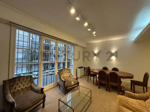 VENTA! Semipiso al frente en excelente estado