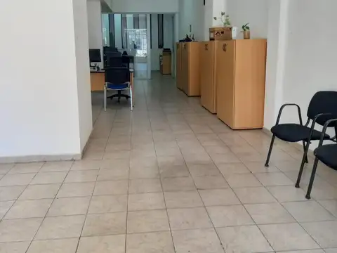 Local en Venta en Centro, USD 190.000