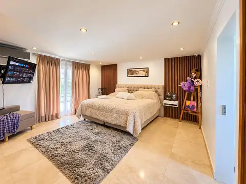 CASA EN VENTA EN SAN DIEGO 5 AMBIENTES