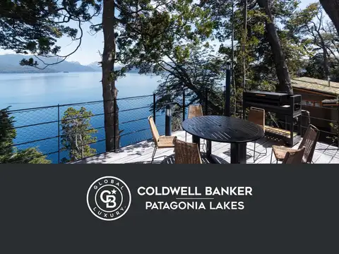 Residencia de autor equipada de 240 m² con acceso directo al lago Nahuel Huapi · Villa La Angostura