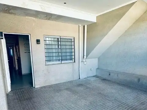 Pavón 2400
