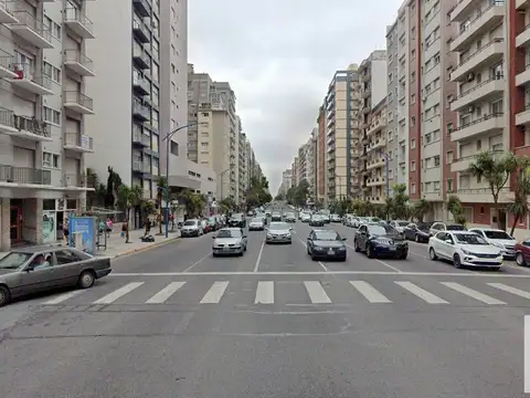 Alsina y Avenida Colón