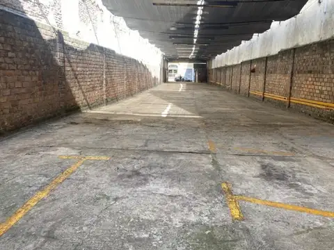 Cochera en Venta con acceso Horizontal