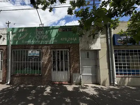 Local en Fray Luis Beltran