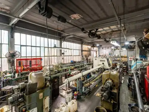 VENTA TALLER O DEPOSITO O FABRICA O GALPON   USOS MULTIPLES - CABALLITO