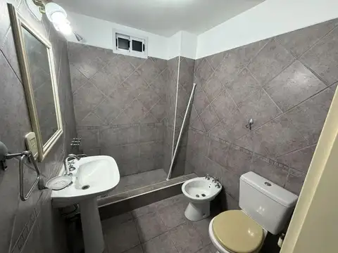 Depto Tipo Casa en Alquiler al Norte