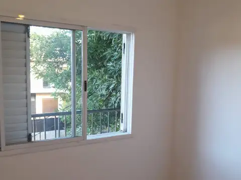 San Pedro 2300, Piso 1