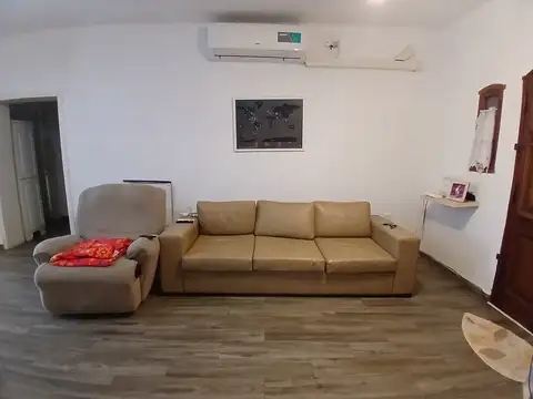 Casa en Venta en Don Torcuato, USD 155.000