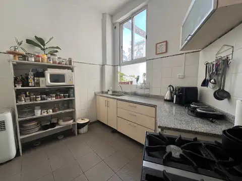 Impecable departamento 3 amb refaccionado en Monserrat