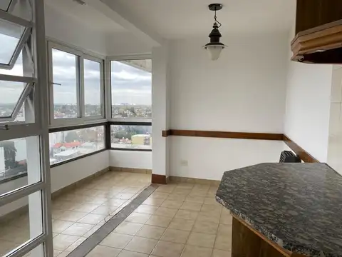 Departamento 4 ambientes con 2 baños