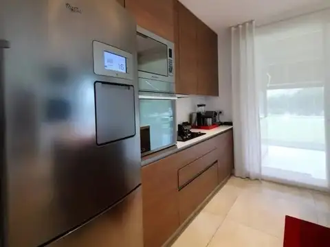 Casa de 320 M2 en Nordelta 4 ambientes con dependencia, piscina, parrilla y jardín