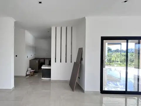 Casa a estrenar en  San Pablo