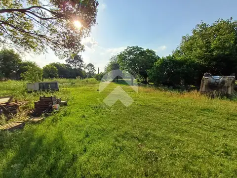 CAMPO C/CASA A REFACCIONAR - RECREO