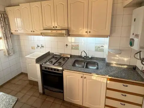 Portela 386 , Piso 8