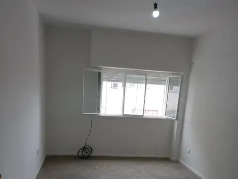 Emilio Mitre 400, Piso 19