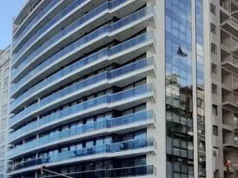 PLAZA COLON - 2 amb. Vista panoramica. Balcon terraza. Amoblado y equipado. Seguridad 24 hs
