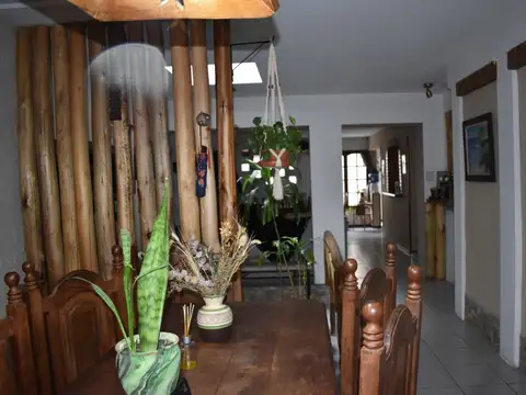 CASA EN VENTA LUZURIAGA - MAIPU - APTO A CREDITO HIPOTECARIO