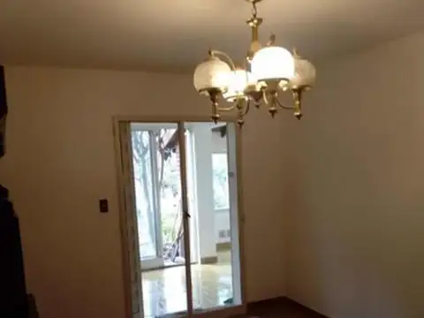 Departamento 4 ambientes con 1 baño