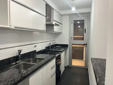 Departamento en Alquiler en Urca, $ 1.200.000