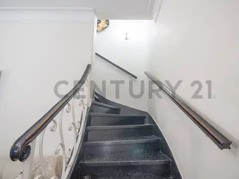 Agustin Alvarez 1400, Piso 0