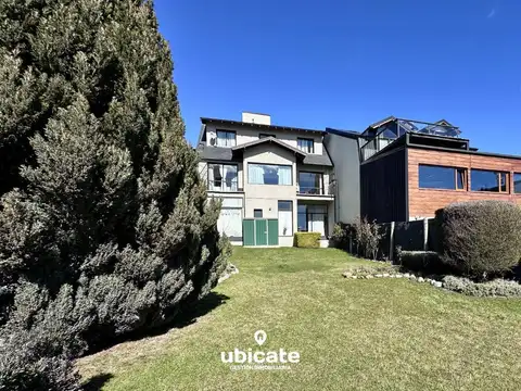 Amplia Casa y Local en Venta - Centro, Bariloche