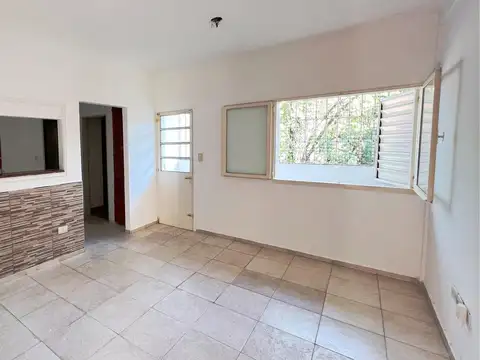 Medrano 2200, Piso 1