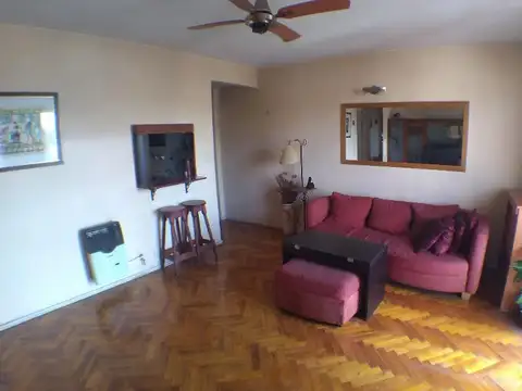 Departamento en Venta en Flores, USD 129.000
