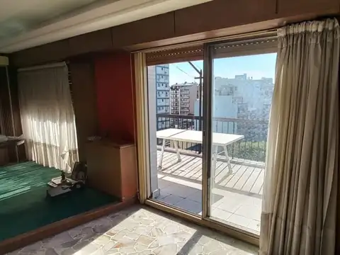 Venta de Departamento 5 AMBIENTES en Caballito