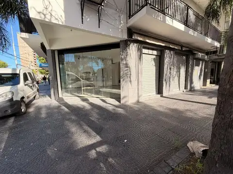 LOCAL EN ALQUILER CAMPANA