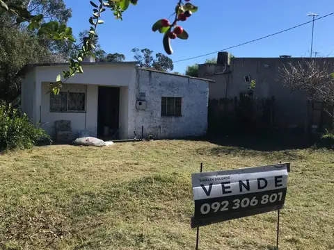 Venta Terreno 719 m2 Casa 2 Dorm. Galpon Canelones,Toledo.