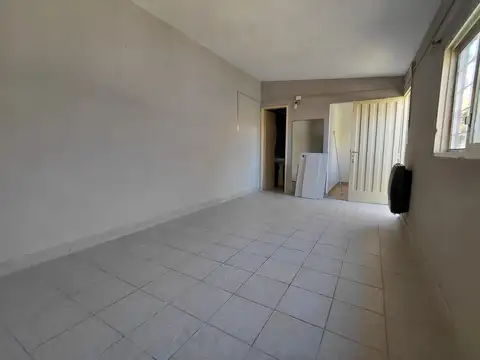 PH PB AL FONDO TIPO PH  SIN EXPENSAS. IDEAL PERSONA SOLA