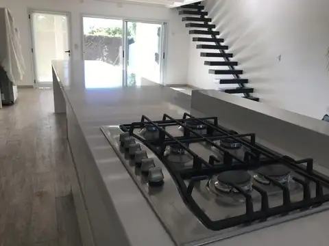 Casa en Venta en Canning, USD 320.000