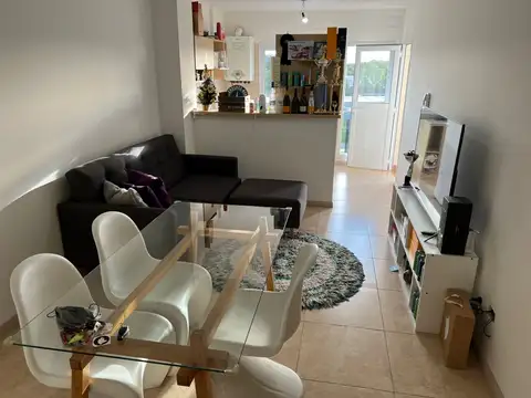 Avenida Hipólito Yrigoyen 1100, Piso 4