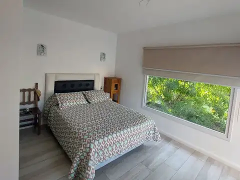 VENTA O PERMUTA CASA CON PILETA PILAR LA LONJA